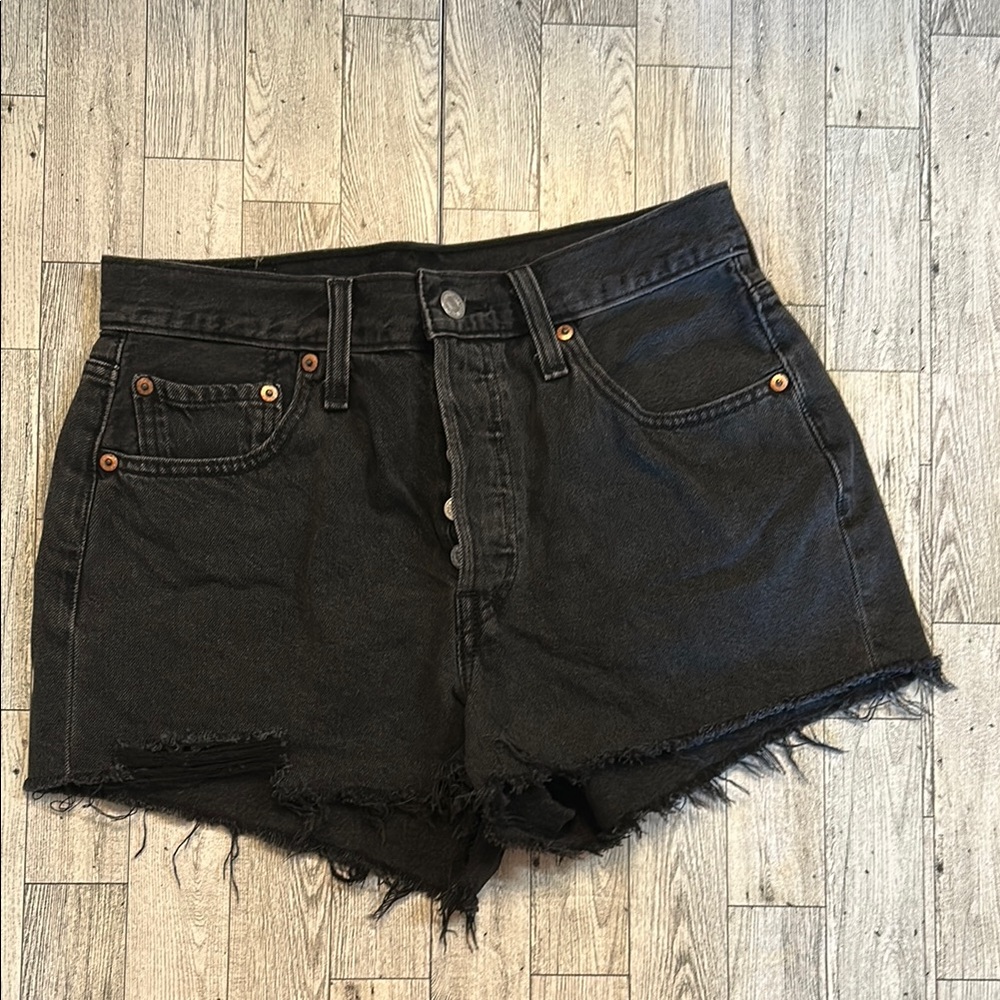 Levi’s 501 Black Denim Women's Shorts size 28